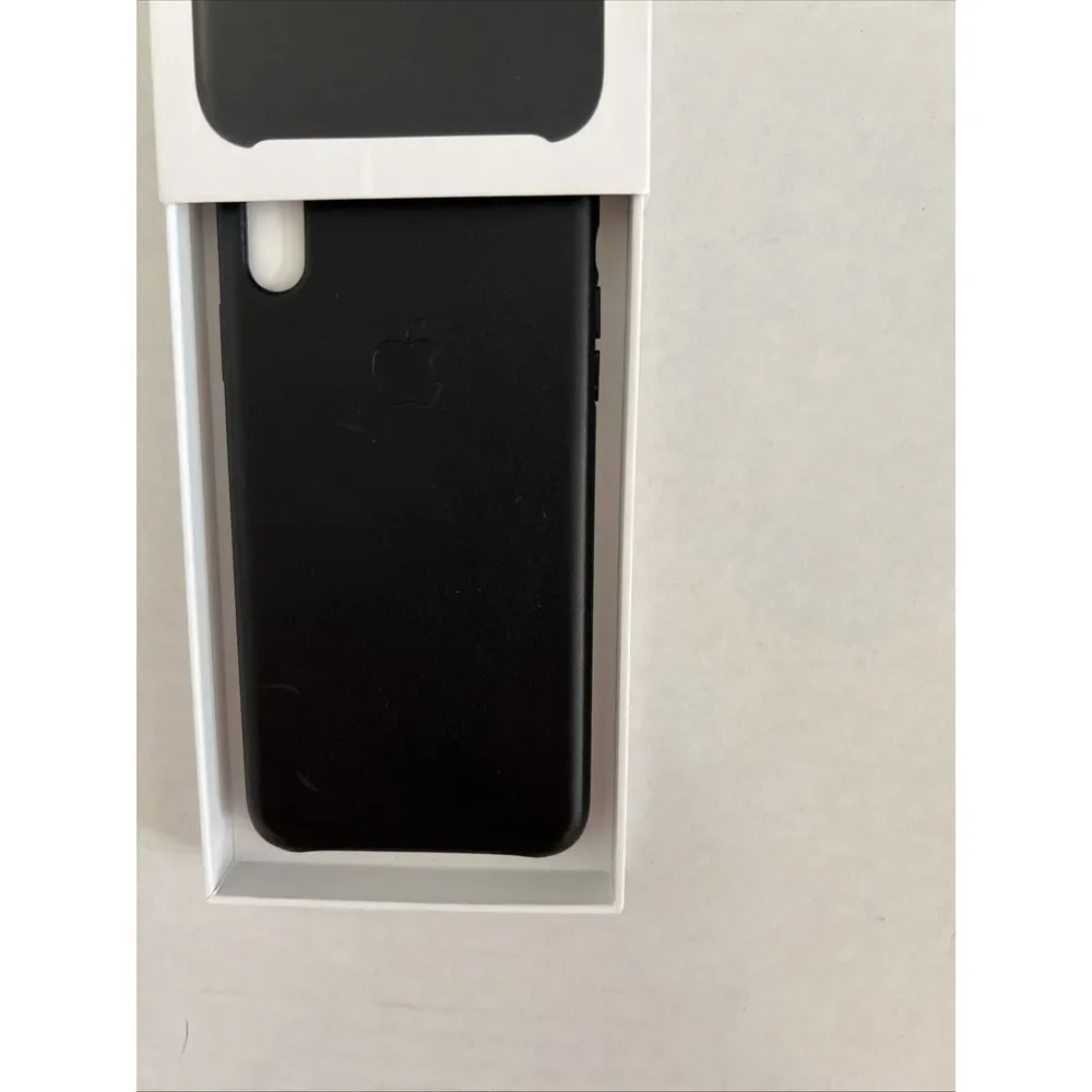 Genuine OEM Apple iPhone XS Max Black‎ Leather Case